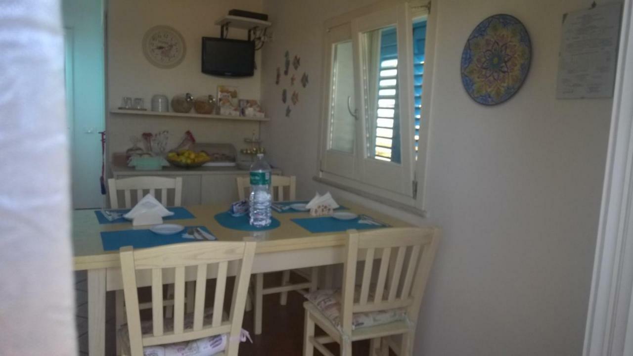 Villa Ancora Bed & Breakfast 산비토로카포 외부 사진