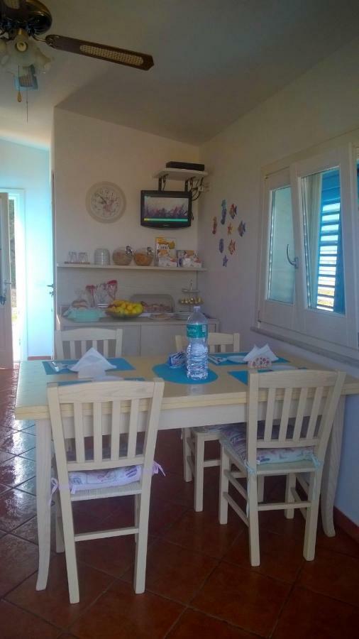 Villa Ancora Bed & Breakfast 산비토로카포 외부 사진
